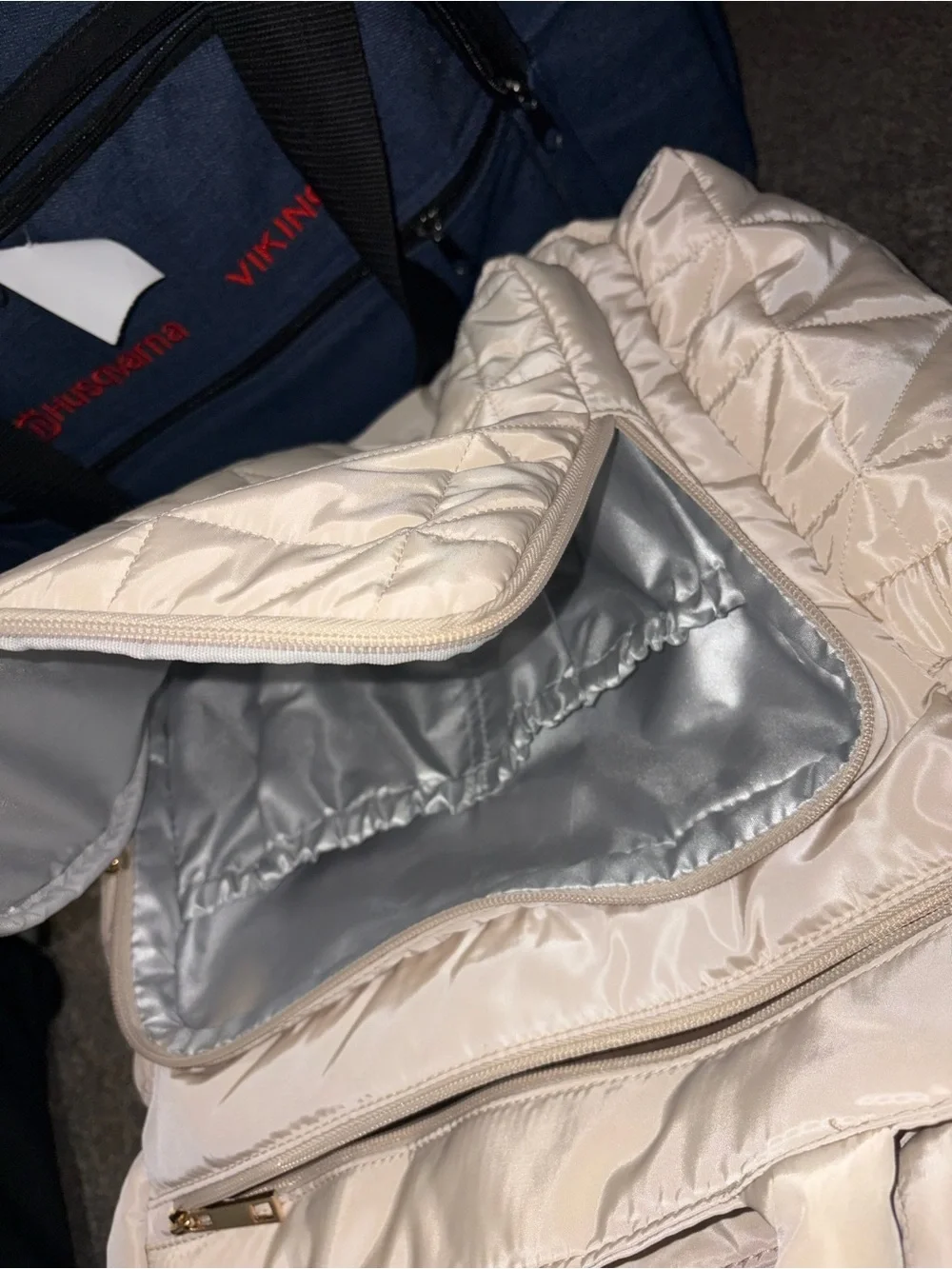 Quilted Puffer Tote Bag in Light Cream